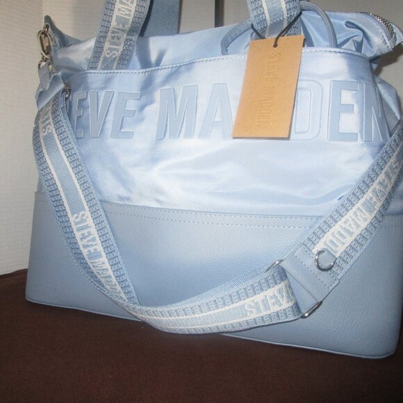 NWT - Steve Madden Gym Bag/Weekender - Picture 4 of 12